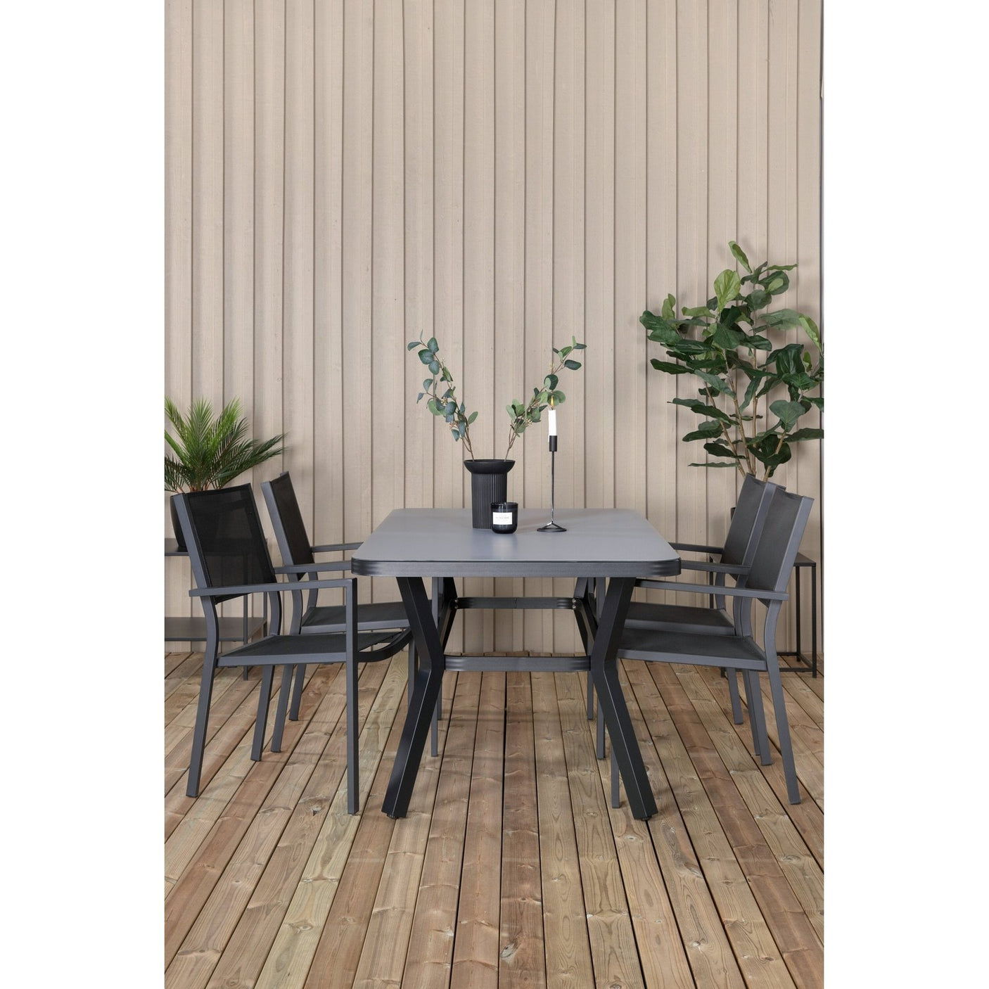 Virya spisebord + Copacabana Venture Design Spisegruppe