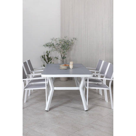 Virya spisebord stort bord + Copacabana / Venture Design Spisegruppe