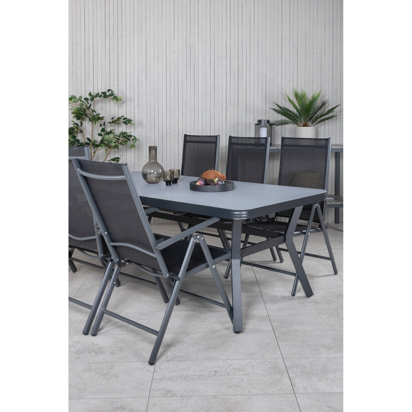 Virya spisebord + Break stol Venture Design Spisegruppe