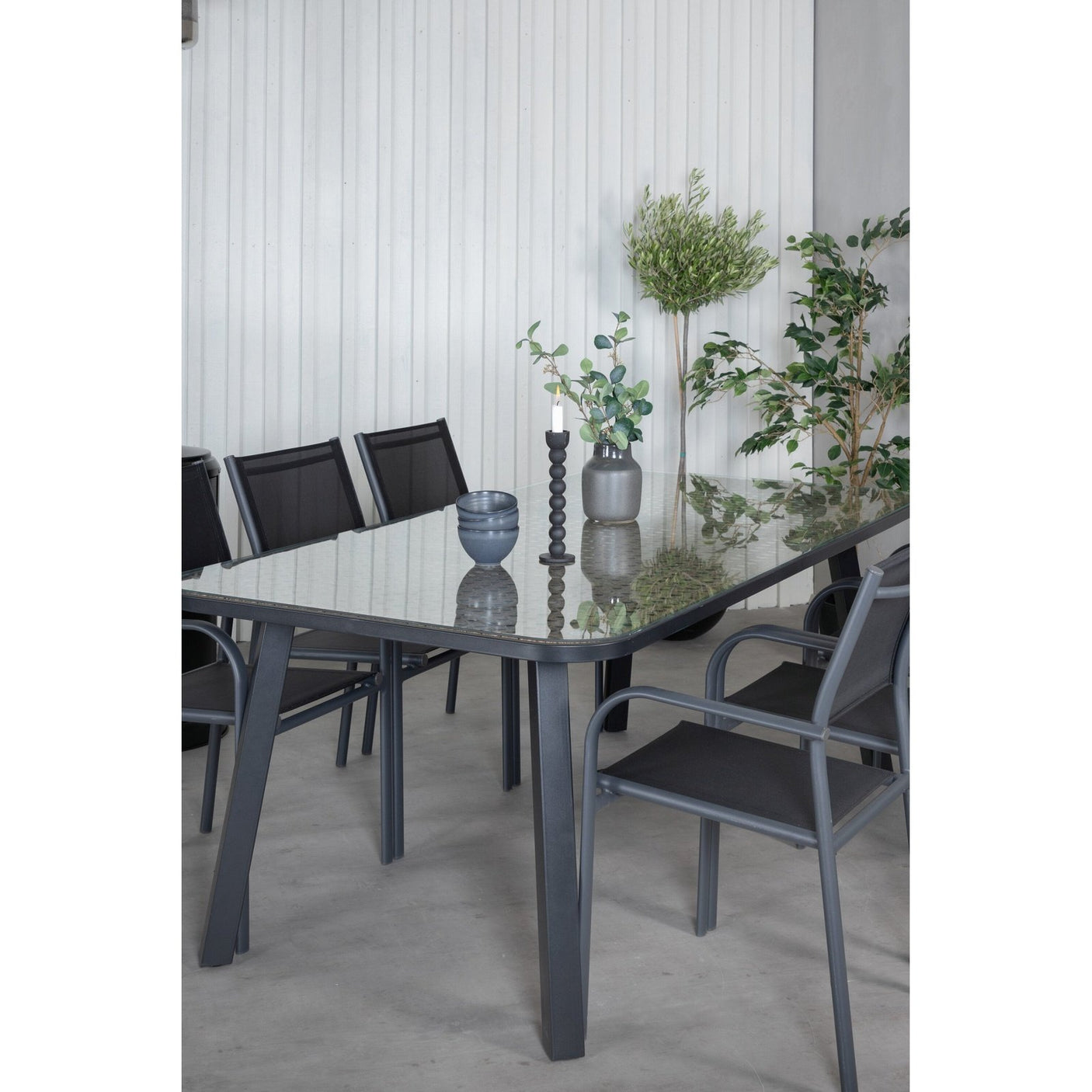 Paola spisebord 200*100 + Santorini Armstol Venture Design Spisegruppe
