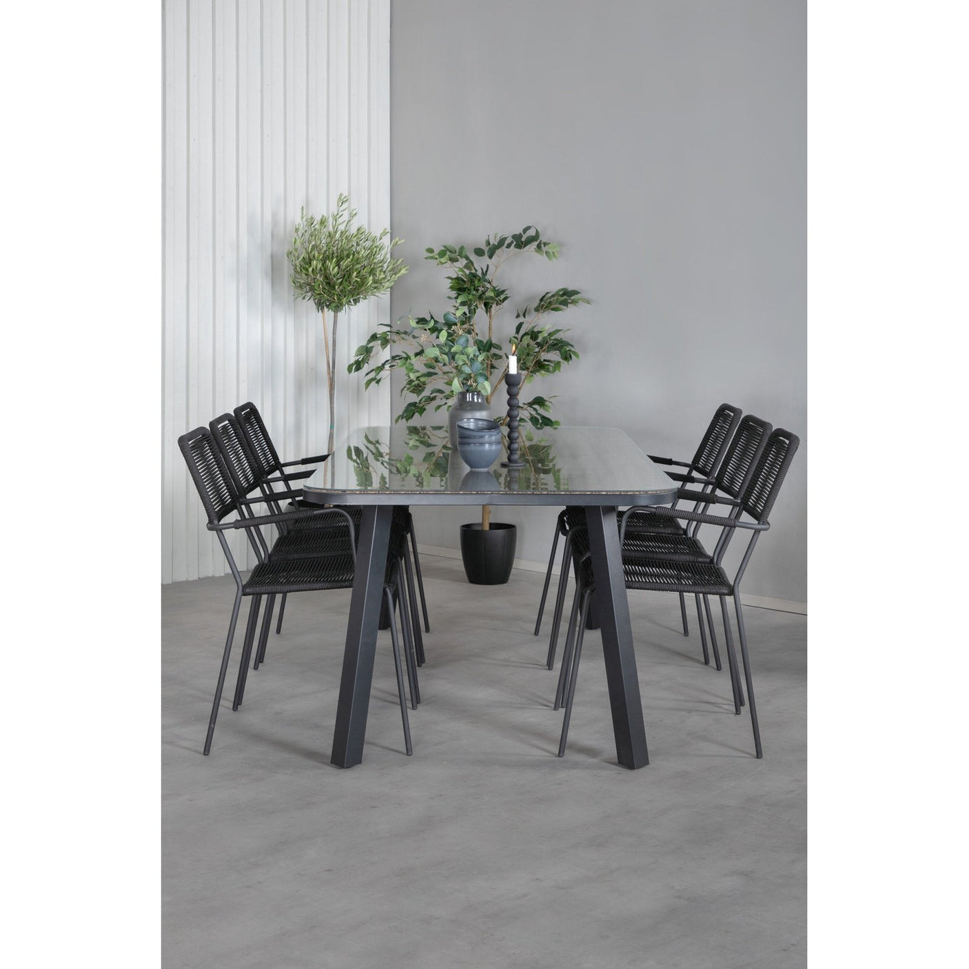 Paola spisebord 200*100 + Lindos lenestol Venture Design Spisegruppe