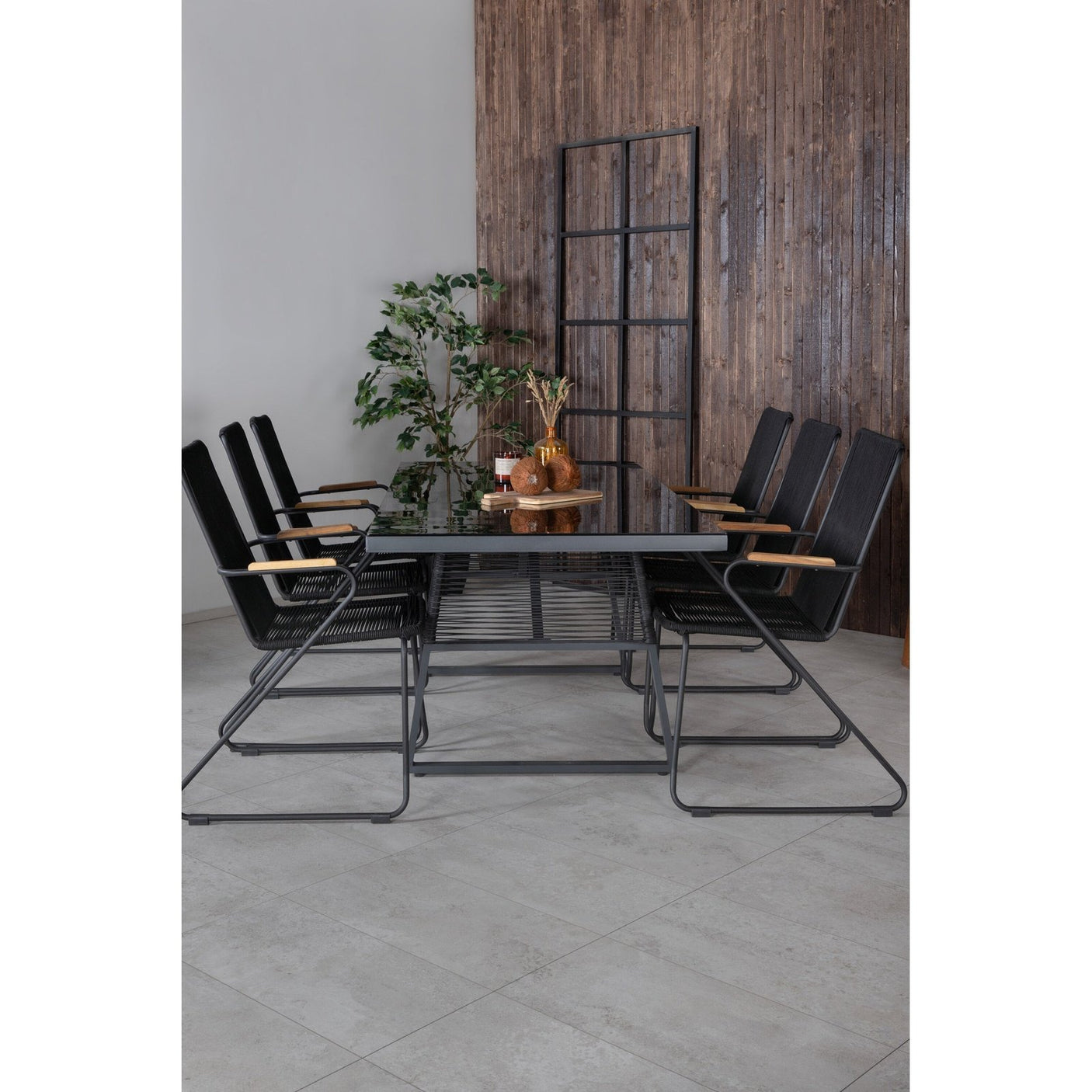 Dallas spisebord + Bois lenestol Venture Design Spisegruppe