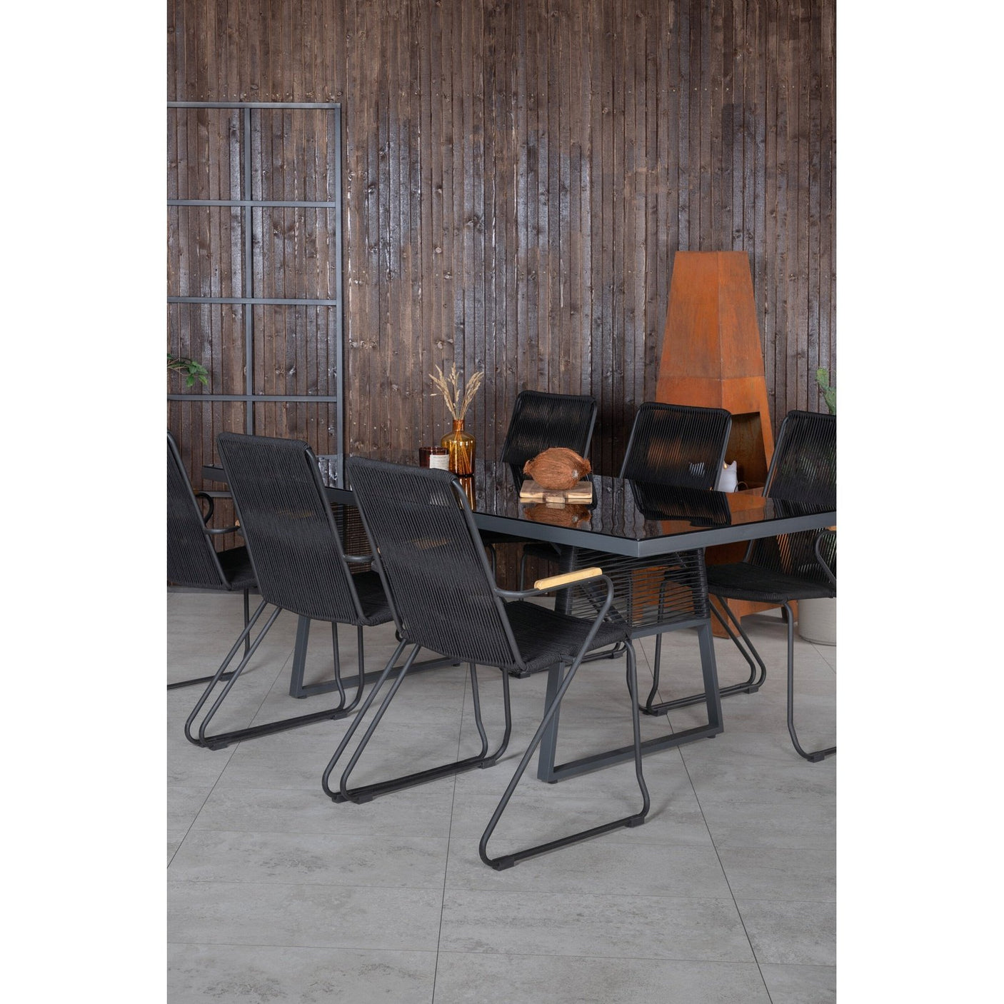 Dallas spisebord + Bois lenestol Venture Design Spisegruppe