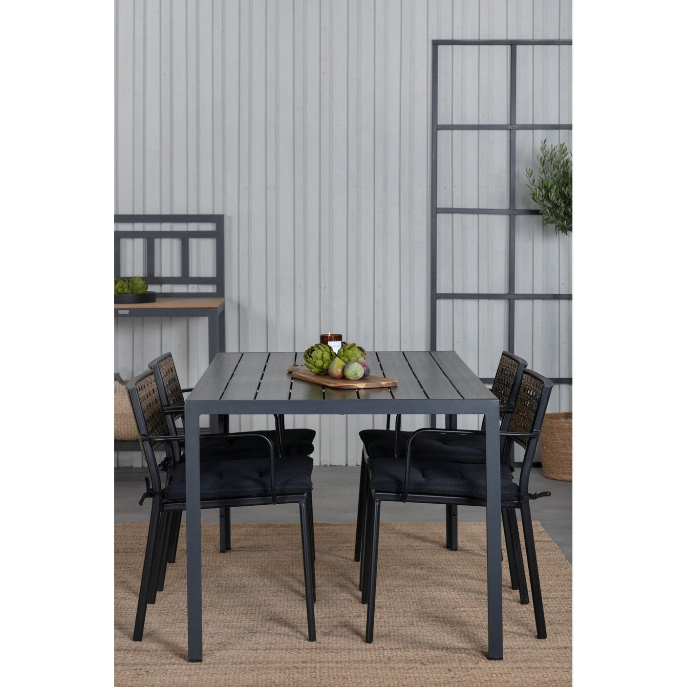 Break Table 150*90 + Paola spisestoler Venture Design Spisegruppe