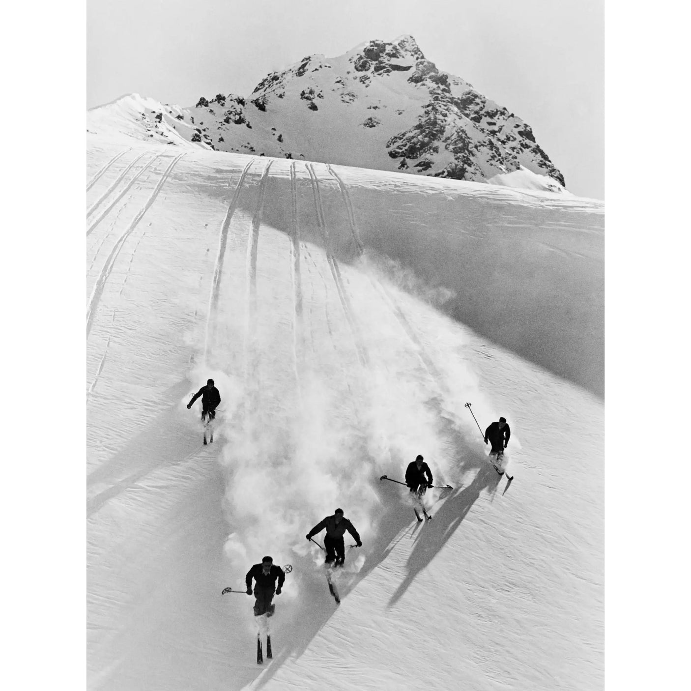 Glass picture five men skiing downhill Homefactory